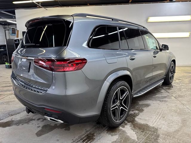 2025 Mercedes-Benz GLS 450