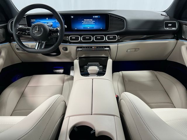 2025 Mercedes-Benz GLS 450