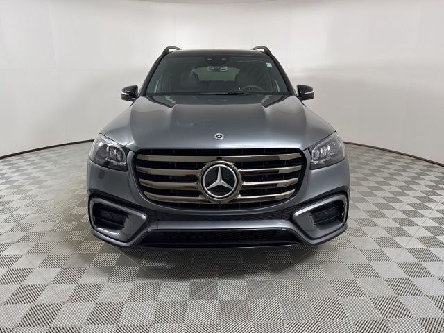 2025 Mercedes-Benz GLS 450