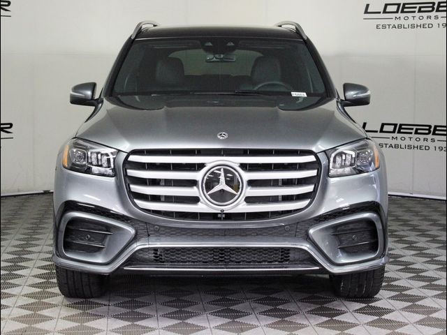 2025 Mercedes-Benz GLS 450