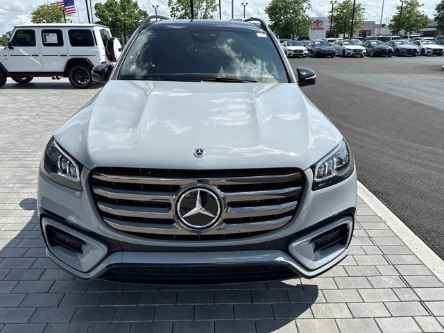 2025 Mercedes-Benz GLS 450