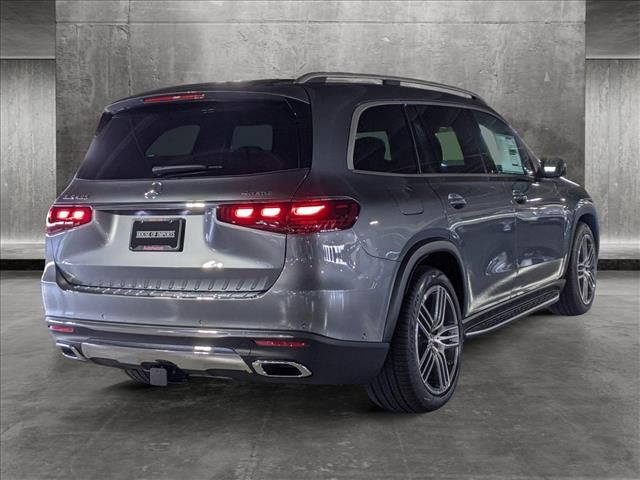 2025 Mercedes-Benz GLS 450