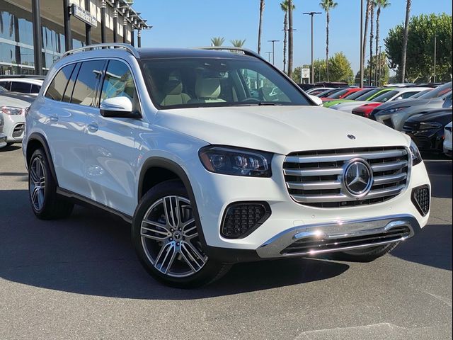 2025 Mercedes-Benz GLS 450