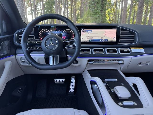 2025 Mercedes-Benz GLS 450