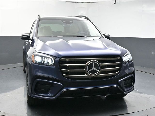 2025 Mercedes-Benz GLS 450