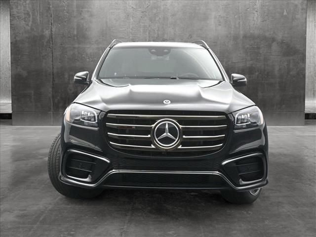 2025 Mercedes-Benz GLS 450