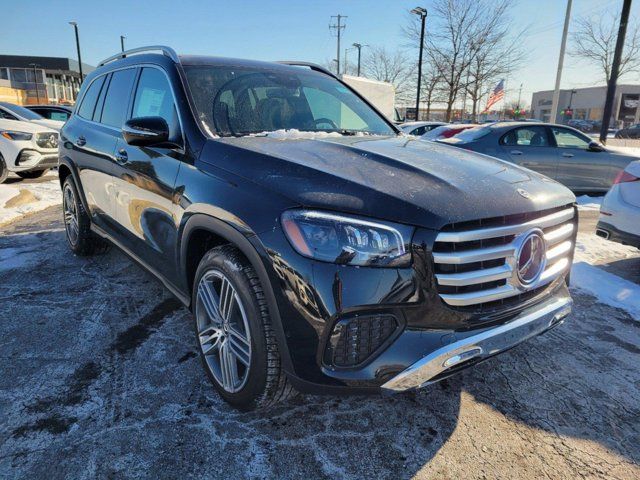 2025 Mercedes-Benz GLS 450