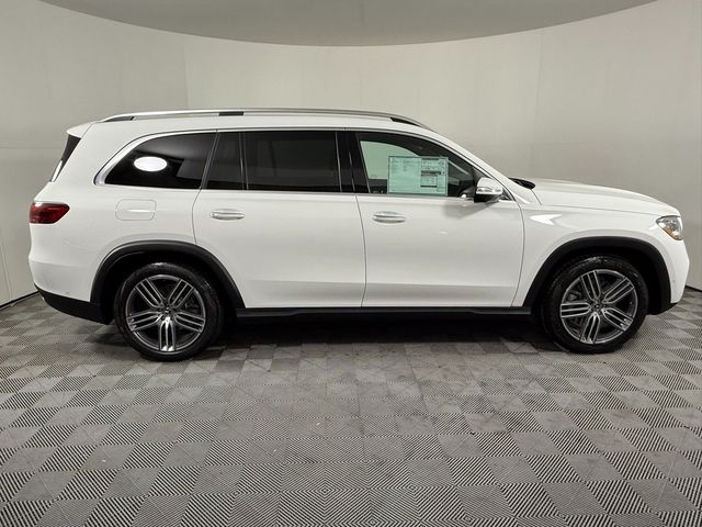 2025 Mercedes-Benz GLS 450