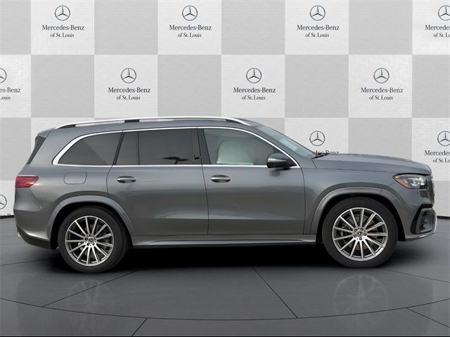 2025 Mercedes-Benz GLS 450