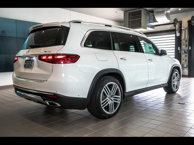 2025 Mercedes-Benz GLS 450
