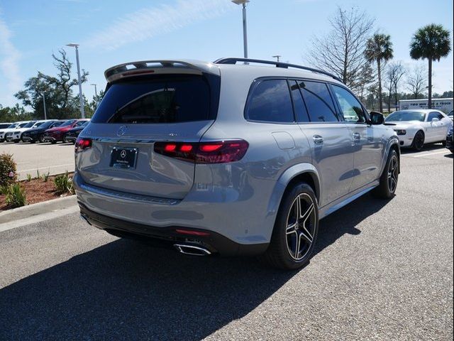 2025 Mercedes-Benz GLS 450