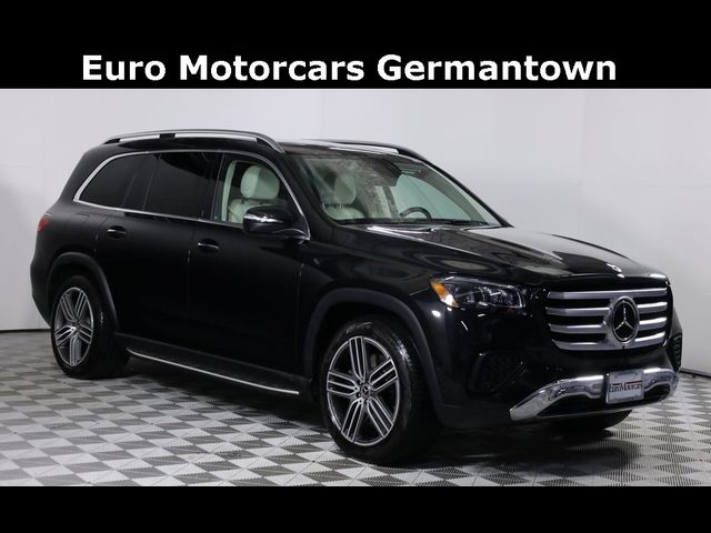 2025 Mercedes-Benz GLS 450