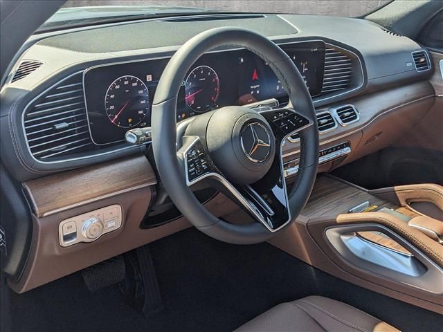 2025 Mercedes-Benz GLS 450