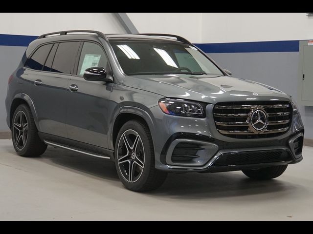 2025 Mercedes-Benz GLS 450