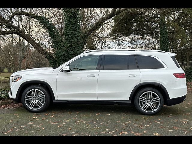 2025 Mercedes-Benz GLS 450