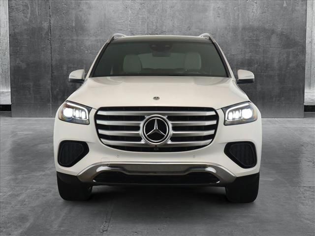 2025 Mercedes-Benz GLS 450