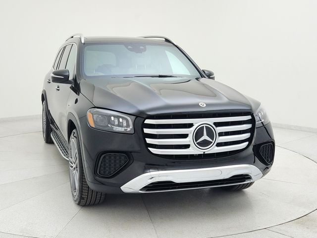 2025 Mercedes-Benz GLS 450