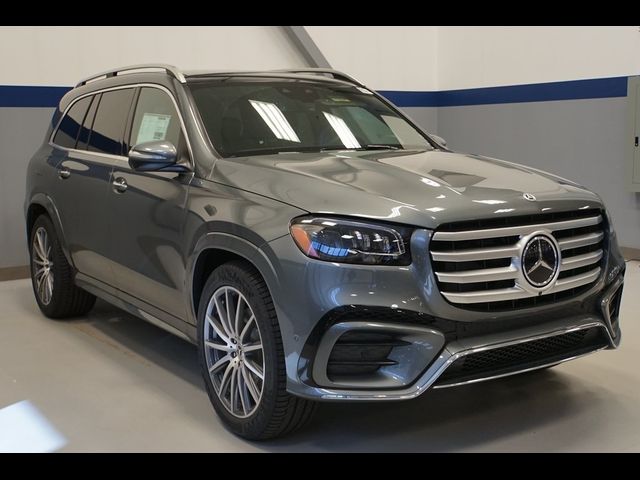 2025 Mercedes-Benz GLS 450