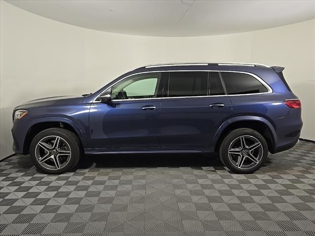 2025 Mercedes-Benz GLS 450