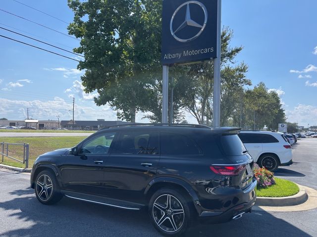 2025 Mercedes-Benz GLS 450