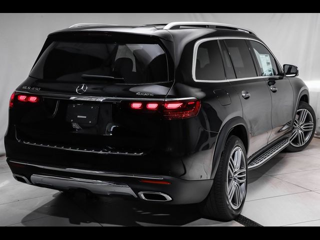 2025 Mercedes-Benz GLS 450