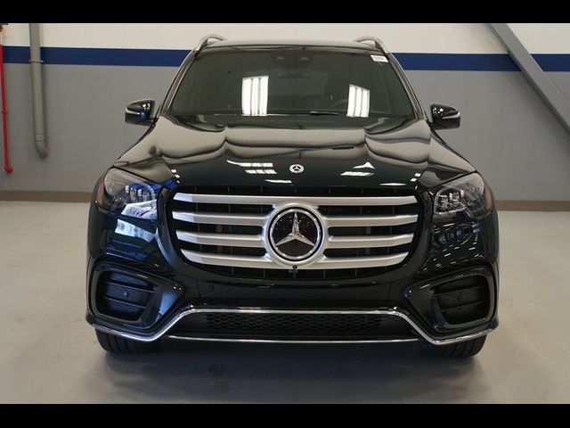 2025 Mercedes-Benz GLS 450