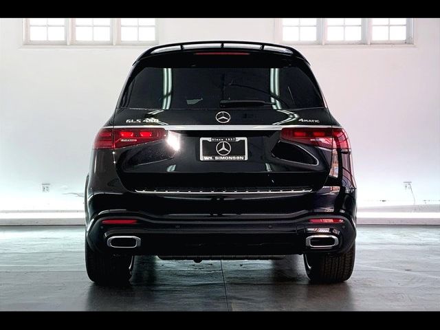 2025 Mercedes-Benz GLS 450