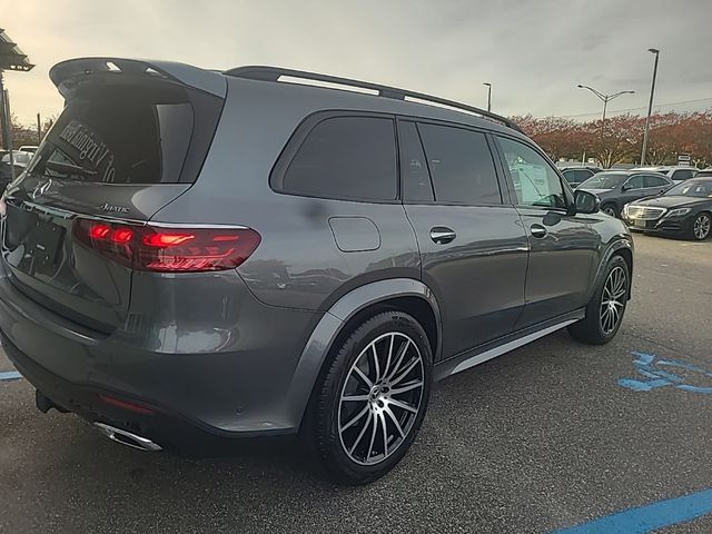 2025 Mercedes-Benz GLS 450