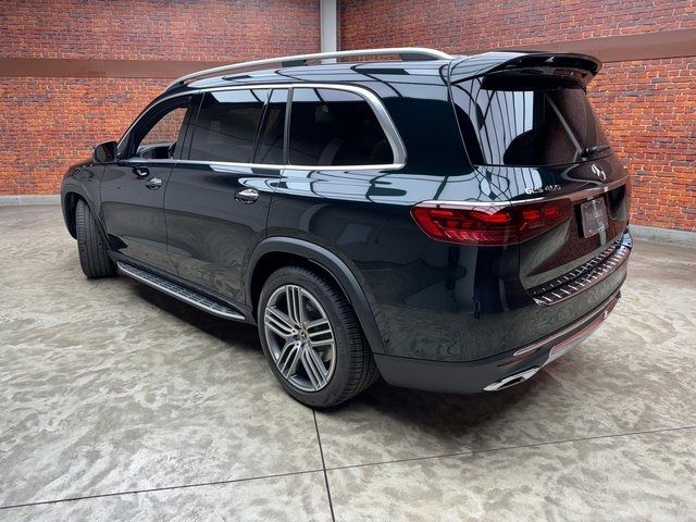 2025 Mercedes-Benz GLS 450