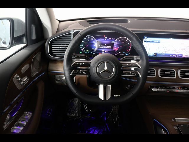 2025 Mercedes-Benz GLS 450