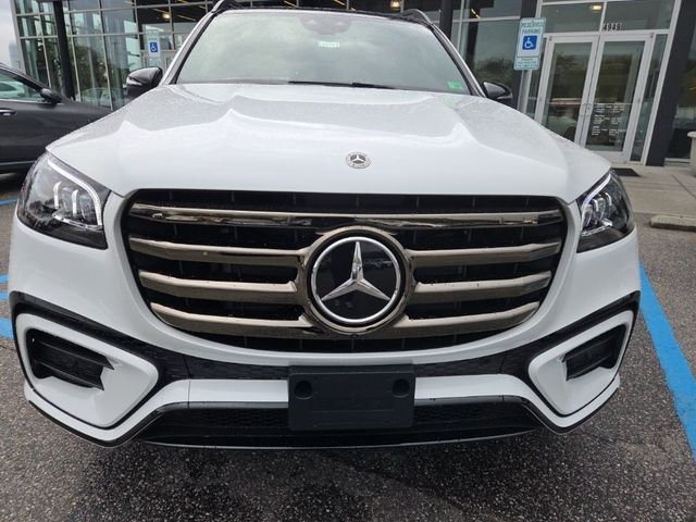 2025 Mercedes-Benz GLS 450