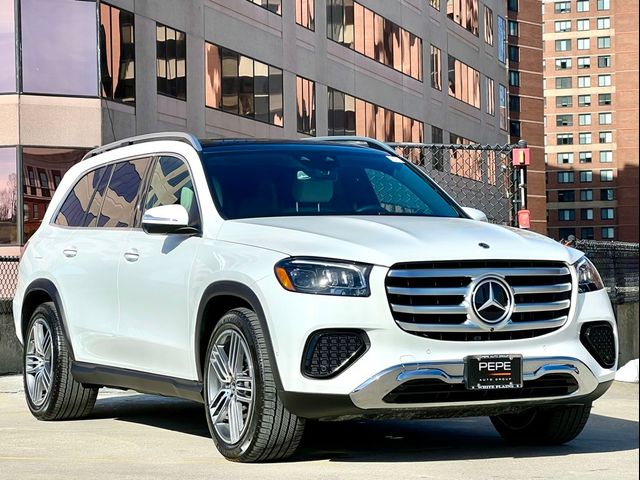 2025 Mercedes-Benz GLS 450