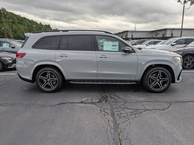 2025 Mercedes-Benz GLS 450