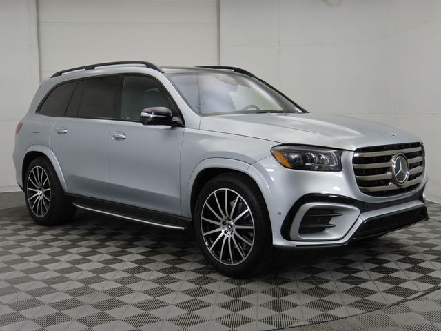 2025 Mercedes-Benz GLS 450