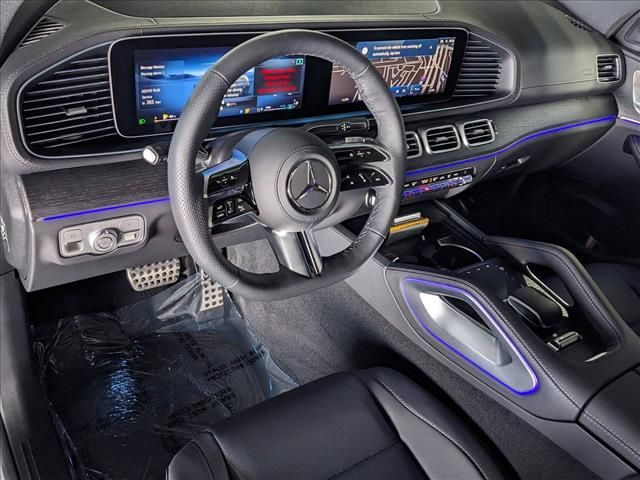 2025 Mercedes-Benz GLS 450