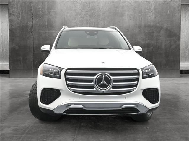 2025 Mercedes-Benz GLS 450