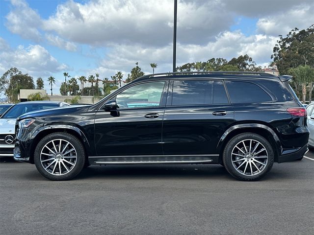 2025 Mercedes-Benz GLS 450