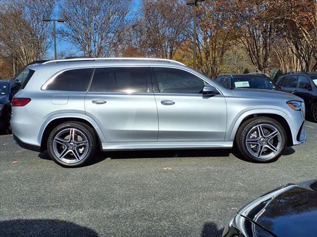 2025 Mercedes-Benz GLS 450