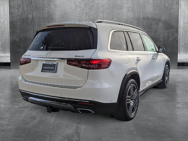 2025 Mercedes-Benz GLS 450