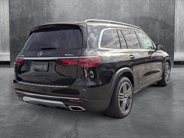 2025 Mercedes-Benz GLS 450