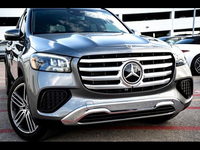 2025 Mercedes-Benz GLS 450