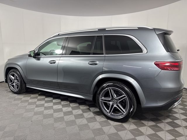 2025 Mercedes-Benz GLS 450