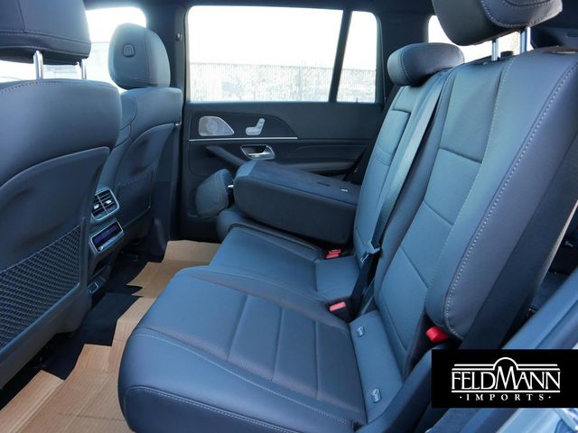 2025 Mercedes-Benz GLS 450