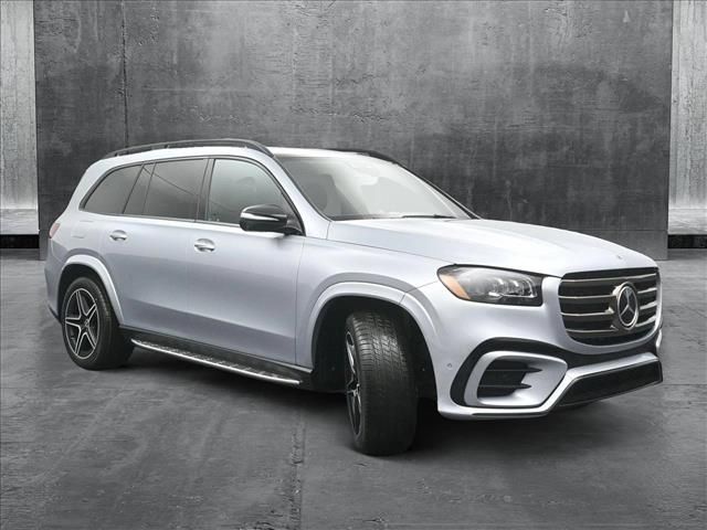 2025 Mercedes-Benz GLS 450