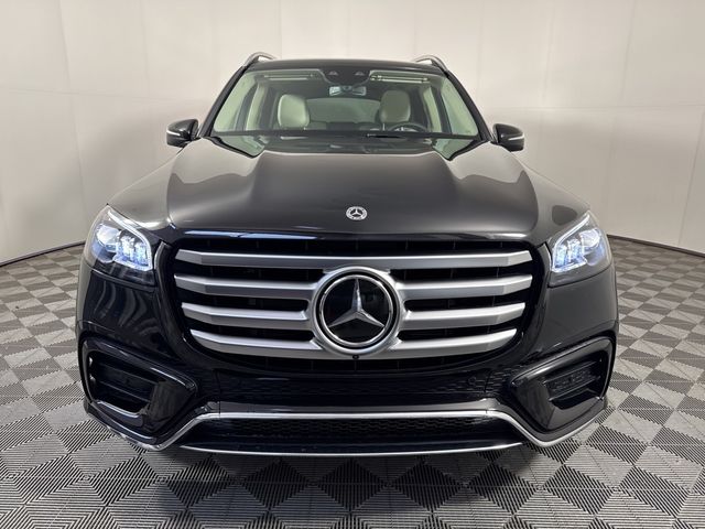 2025 Mercedes-Benz GLS 450