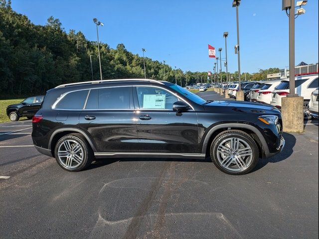 2025 Mercedes-Benz GLS 450