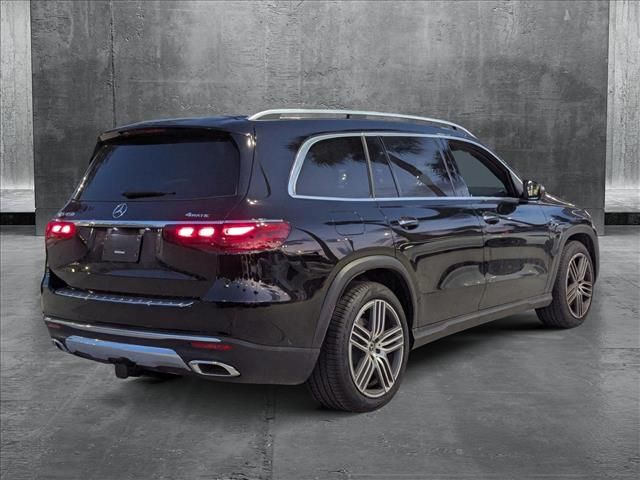 2025 Mercedes-Benz GLS 450