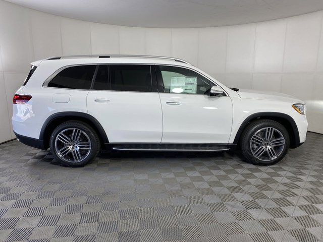 2025 Mercedes-Benz GLS 450