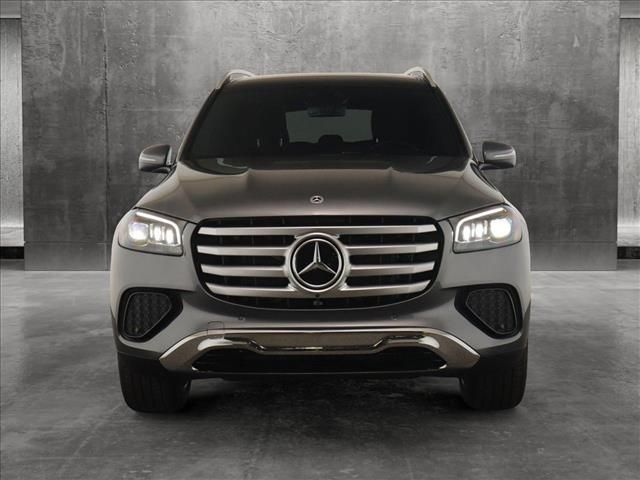 2025 Mercedes-Benz GLS 450