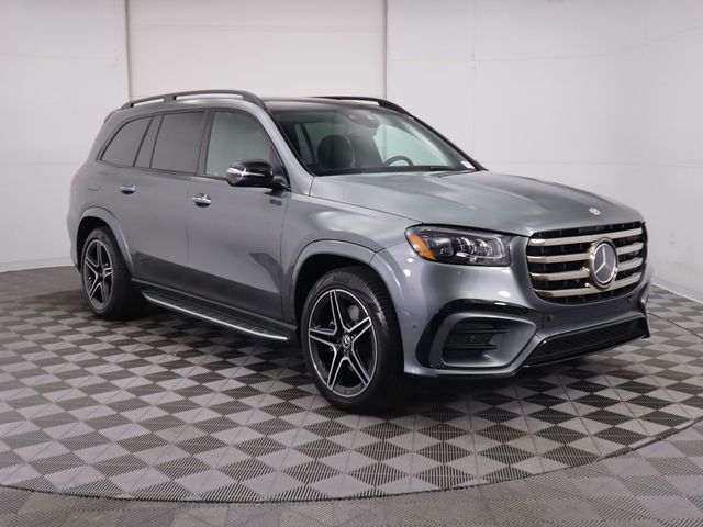 2025 Mercedes-Benz GLS 450